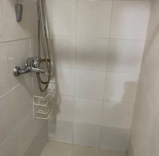 Belton Place Makati 1-br Furnished With Amenities Hotel *
